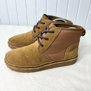UGG Neumel‎ Suede Lace Up Chukka Boots Size 4